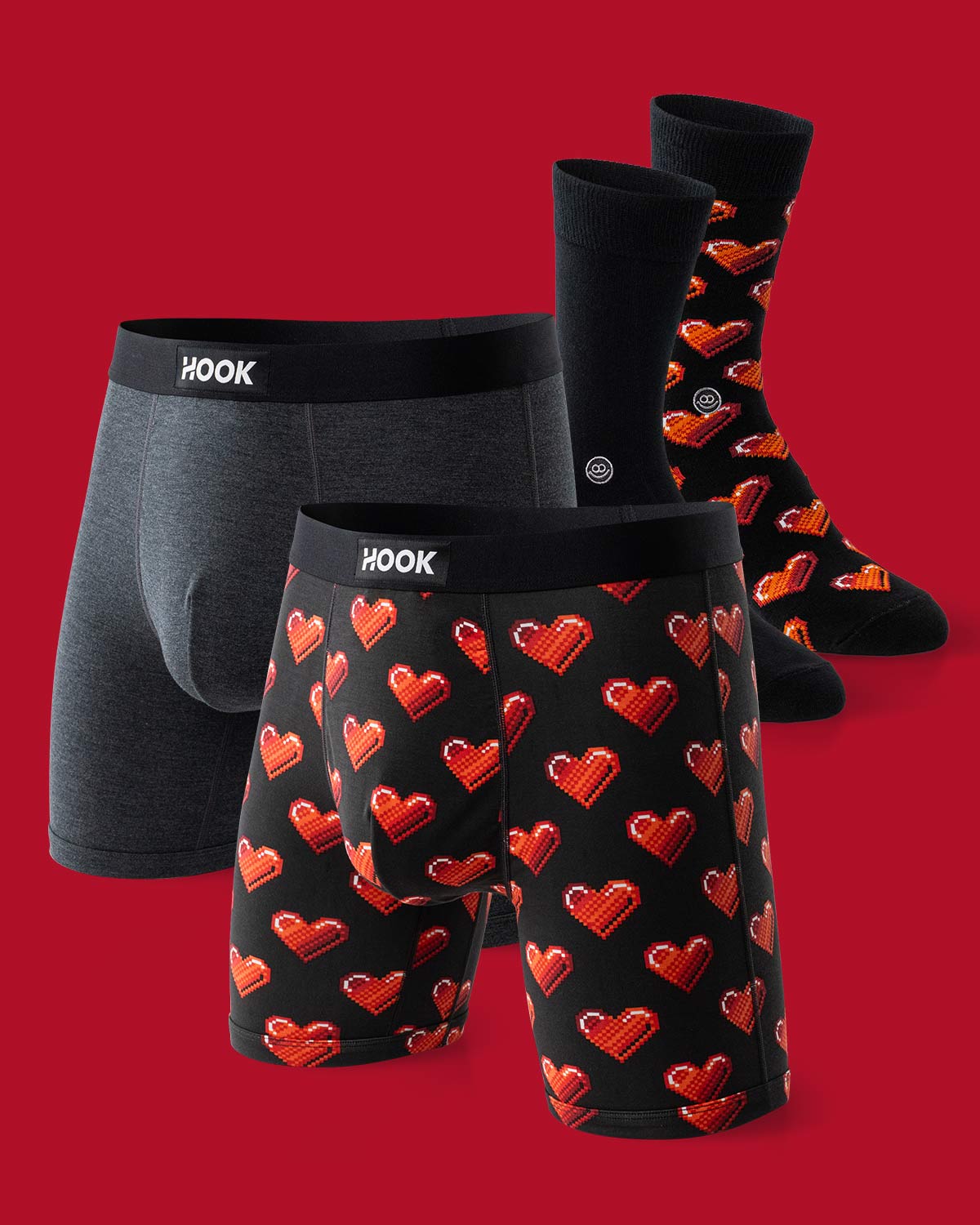 2 boxers &amp; 2 pairs of socks: Pixel Heart/Onyx Black