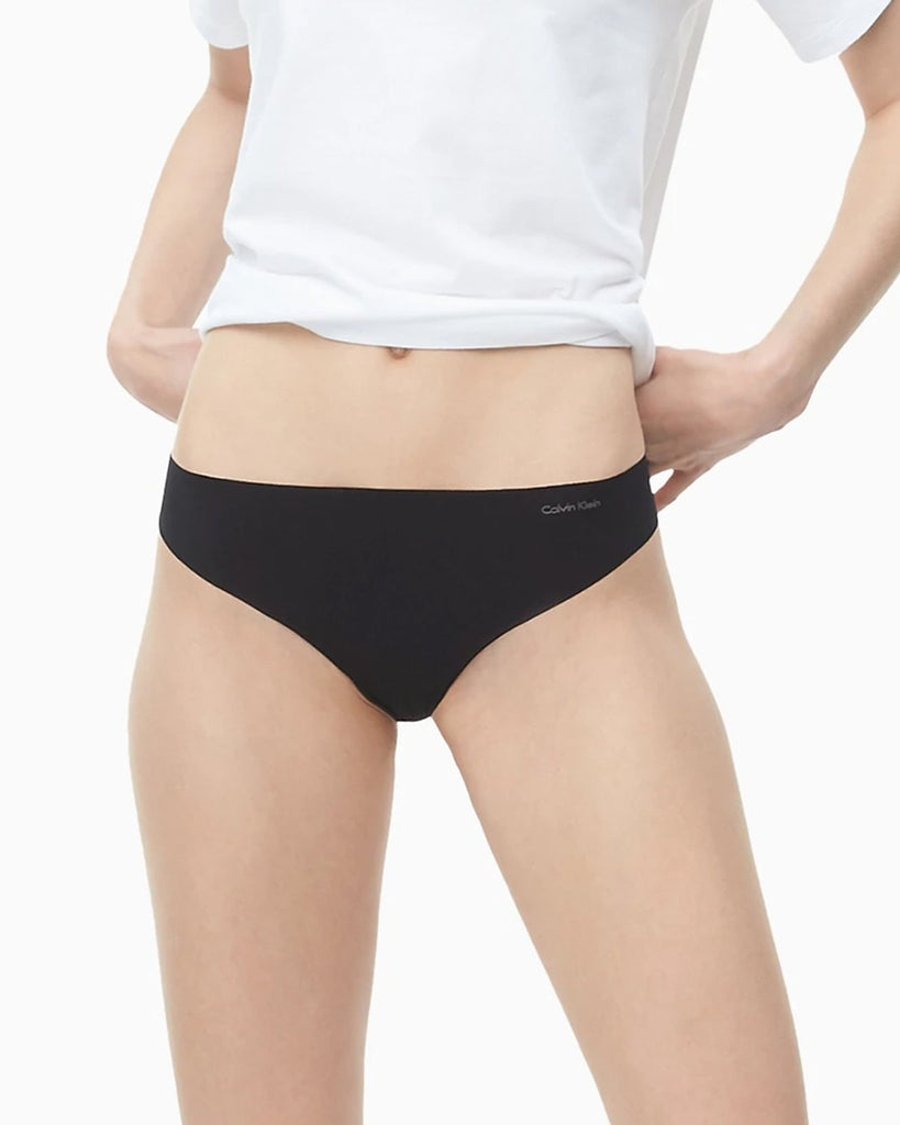 Black Thong  Calvin Klein – Mesbobettes